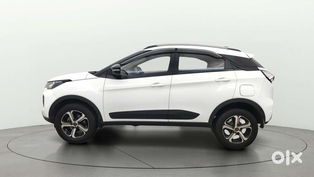 Tata Nexon 1.2 Revotron Xz Plus, 2022, Petrol