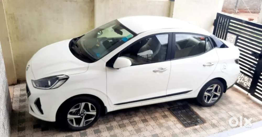 Bank Manager Owned Hyundai Aura Top End Model With Cruise Control.