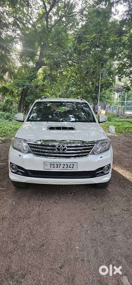 Toyota Fortuner 3.0 4x2 Automatic, 2015, Diesel