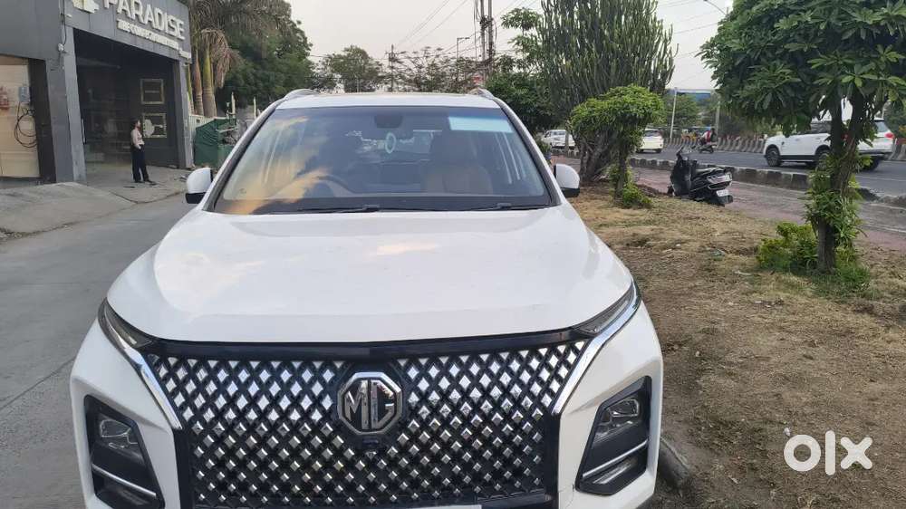 Mg Hector Plus 2024 Petrol Manual 5853 Km