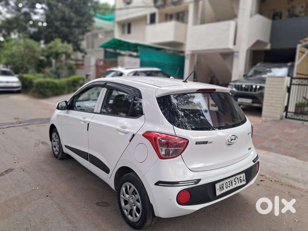 Hyundai Grand I10 2016-2017 Sportz Celebration Edition, 2017, Petrol