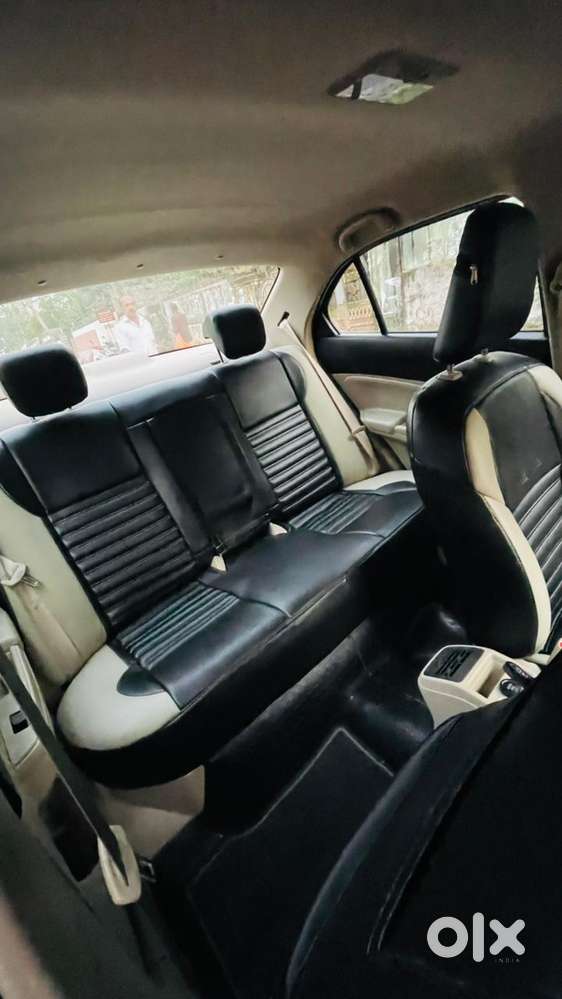 Maruti Suzuki Swift Dzire Vxi At Optional, 2023, Petrol