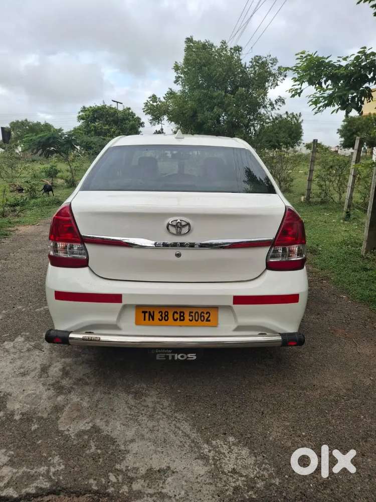 Toyota Etios 2015 Diesel Well Maintained