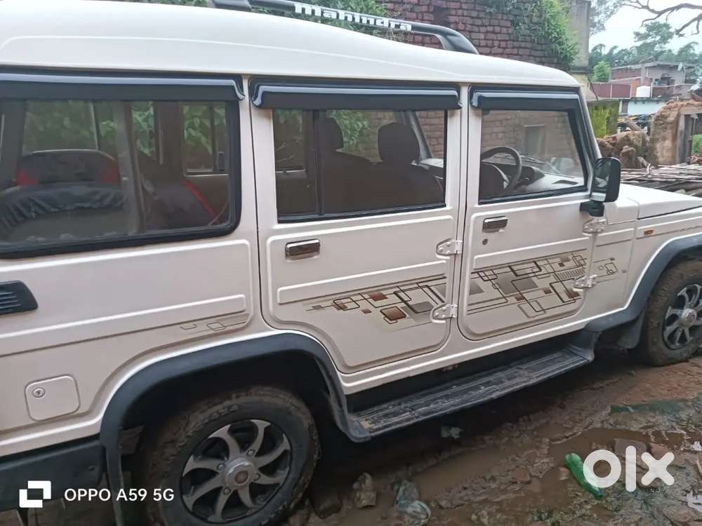 Mahindra Bolero Neo 2013
