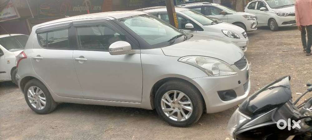 Maruti Suzuki Swift 1.3 Zxi, 2012, Petrol