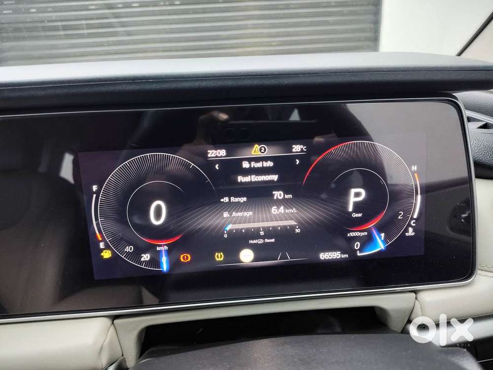 Mahindra Xuv700 2.0 Ax 7 Petrol At Luxury Pack Str, 2023, Petrol