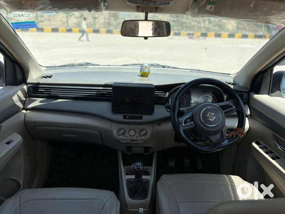 Maruti Suzuki Ertiga 2022-2023 Vxi Cng, 2023, Cng & Hybrids