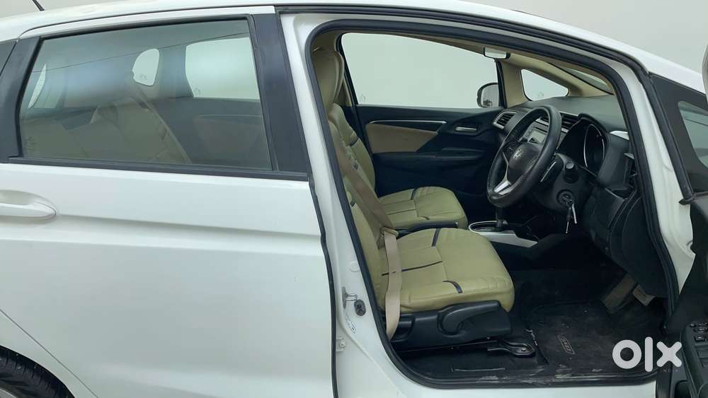 Honda Jazz V At I-vtec, 2015, Petrol