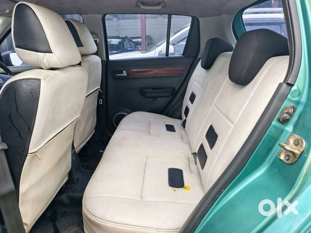 Maruti Suzuki Swift Vxi + Manual, 2005, Petrol