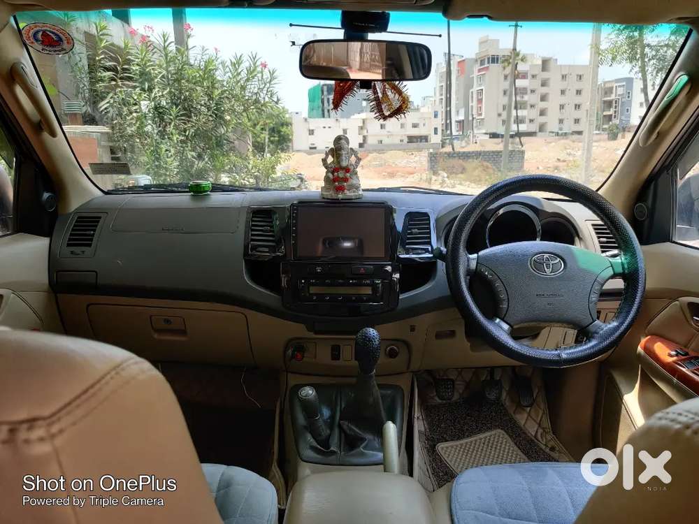 2011 Toyota Fortuner 3.0 Litre Diesel Engine With 4×4