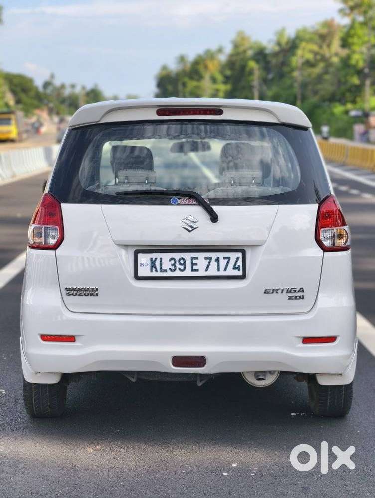 Maruti Suzuki Ertiga Zdi, 2013, Diesel