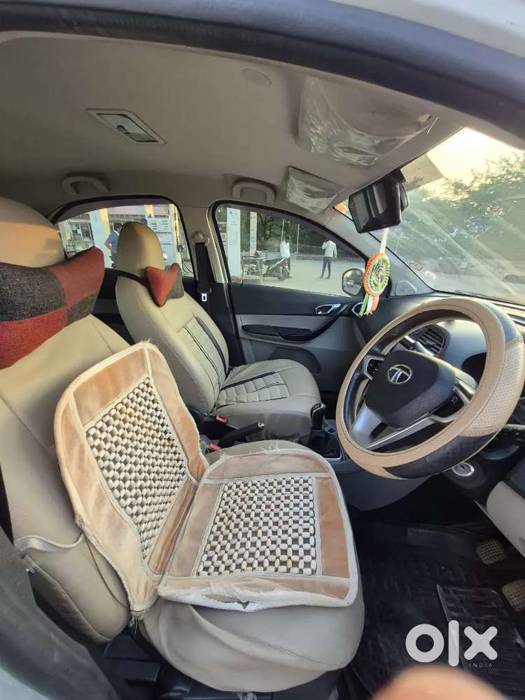 Tata Tiago Revotron 2016