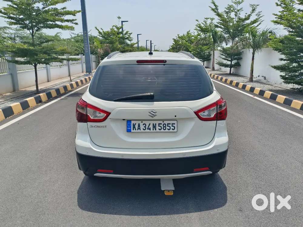 Maruti Suzuki S-cross 2015 Diesel 130000 Km Driven
