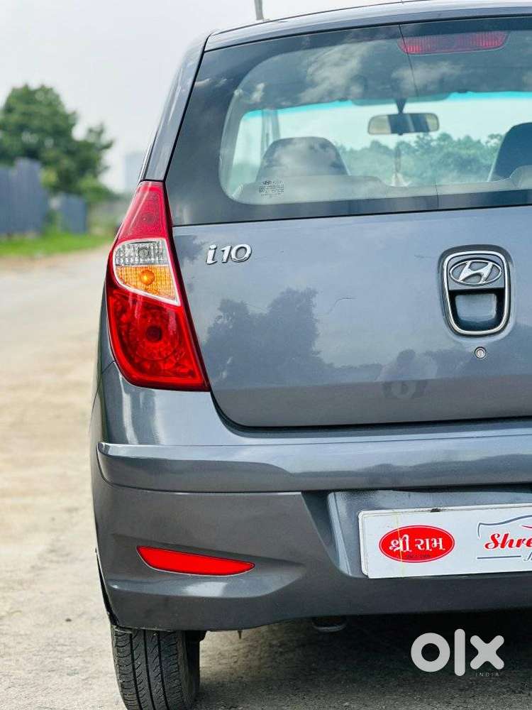 Hyundai I10 Sportz, 2014, Petrol