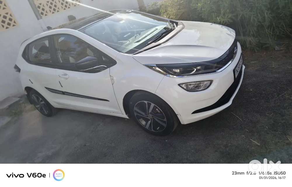 Tata Altroz 2023 Petrol 39000 Km Driven