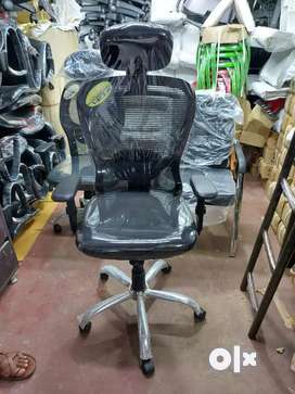 Office Chair Used Furniture for sale in Ambattur OLX