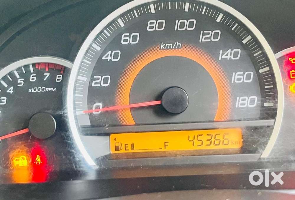 Maruti Suzuki Wagon R 1.0 Vxi (o), 2016, Petrol