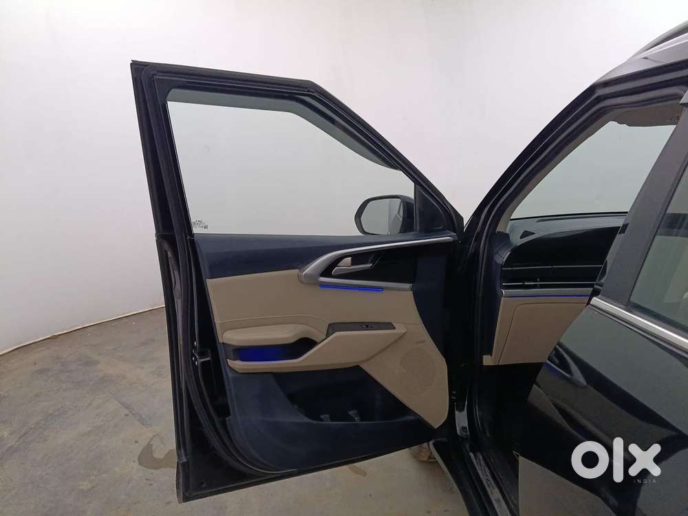 Kia Carens 1.4 Luxury Plus Dct 7 Str, 2022, Petrol