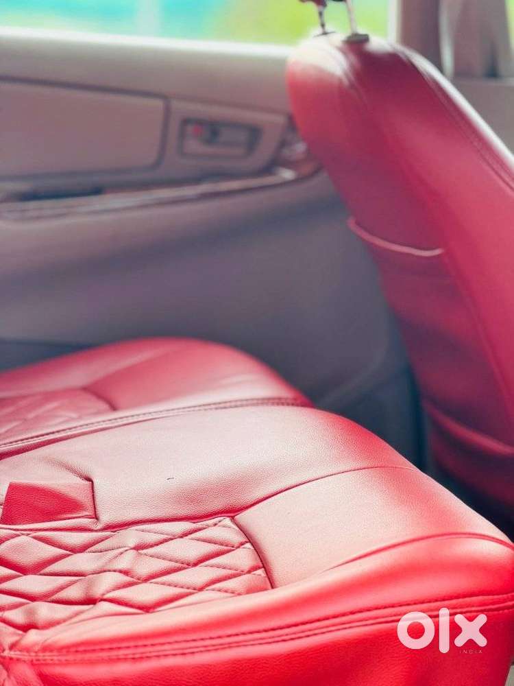 Toyota Innova 2009-2011 2.5 Gx 8 Str, 2012, Diesel