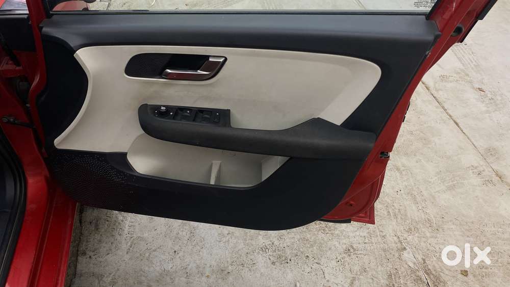 Tata Altroz 1.2 Xza Plus, 2023, Petrol