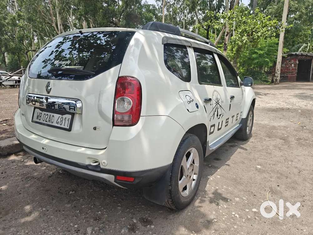 Renault Duster Rxz 110 Ps , 2013 Diesel,  Full Company  Service Record