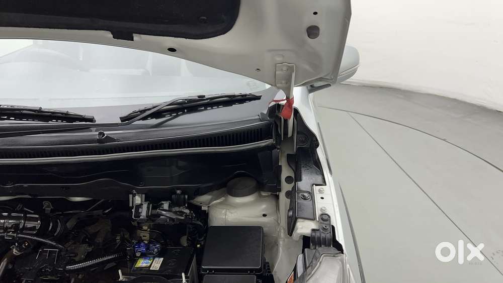 Maruti Suzuki Xl6 1.5 Zeta Mt, 2024, Petrol