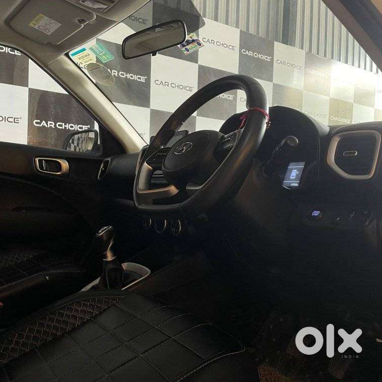 Hyundai Venue Sx (o) Mt 1.5 Diesel, 2021, Diesel