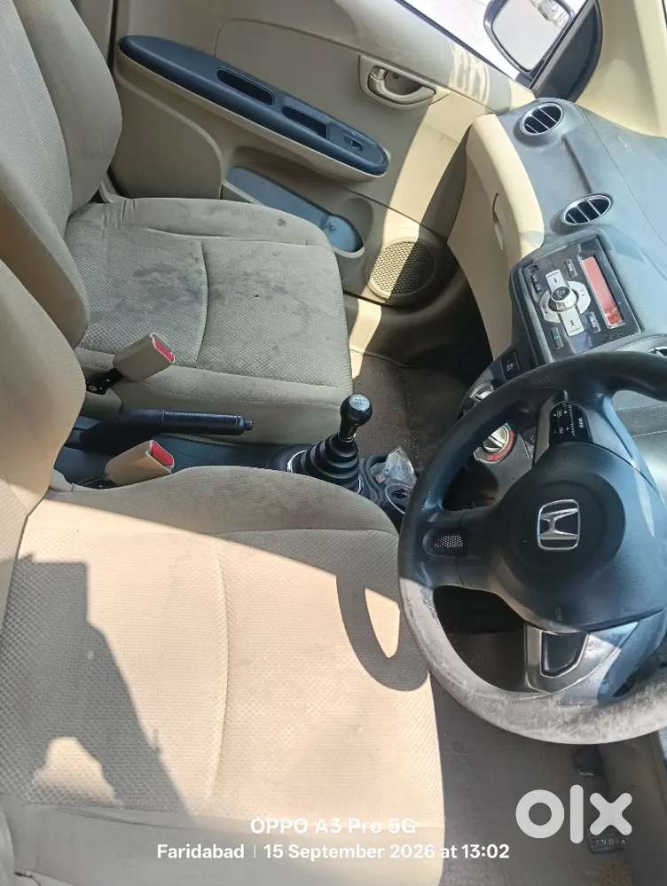Honda Brio Mt 2015