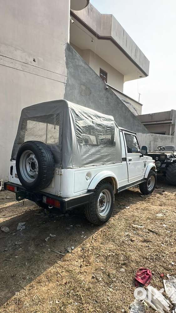 Maruti Suzuki Gypsy 2011