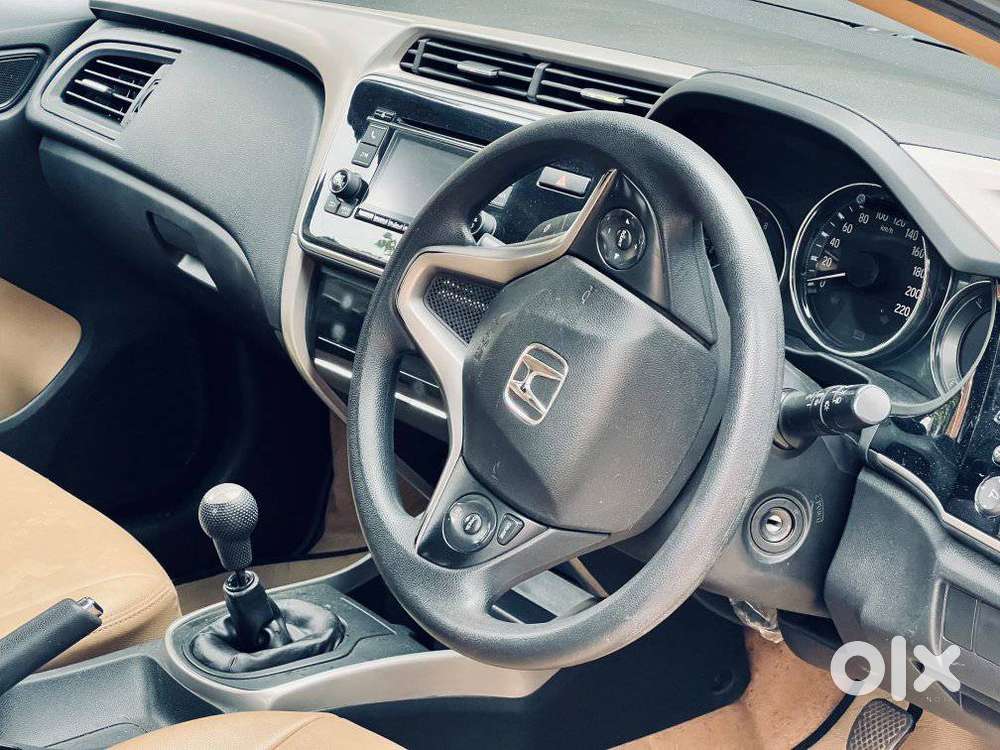 Honda City 1.5 V 4th Gen I-vtec Mt, 2016, Petrol