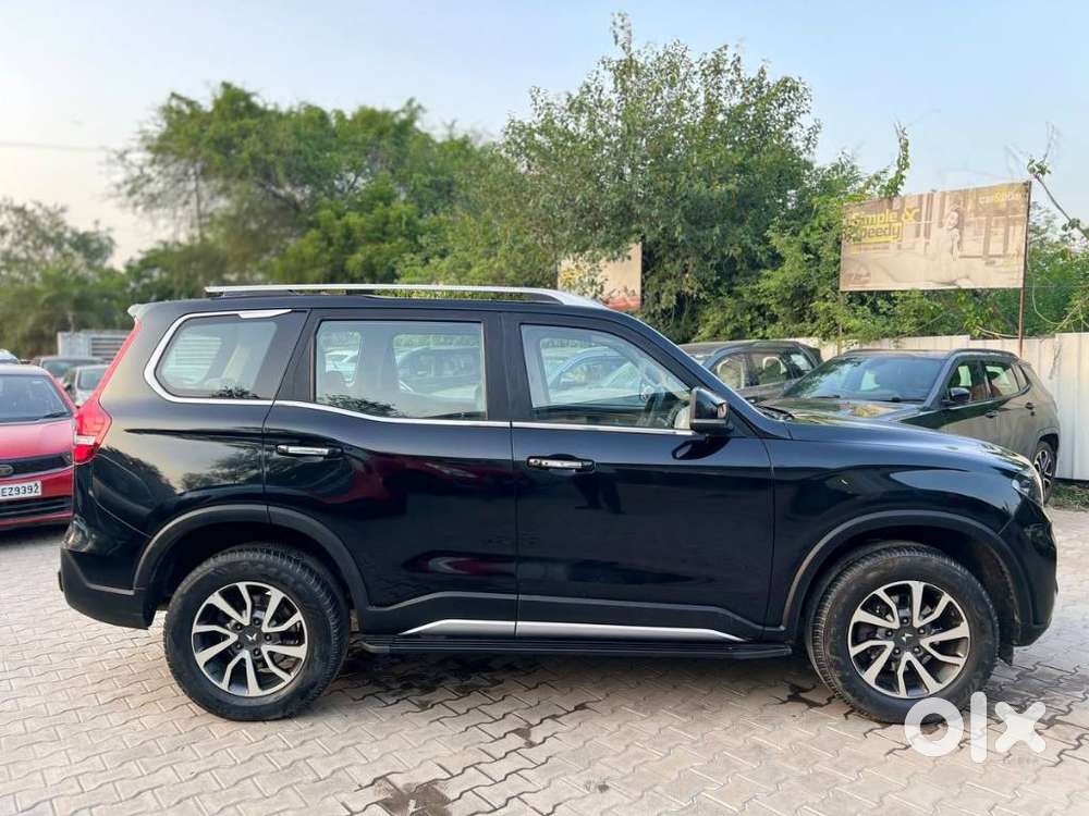 Mahindra Scorpio N Z8 L Petrol At 7 Str, 2022, Petrol