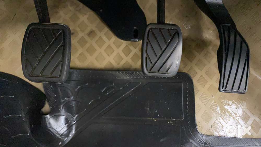 Maruti Suzuki Swift Dzire 1.2 Vxi Bsiv, 2016, Petrol