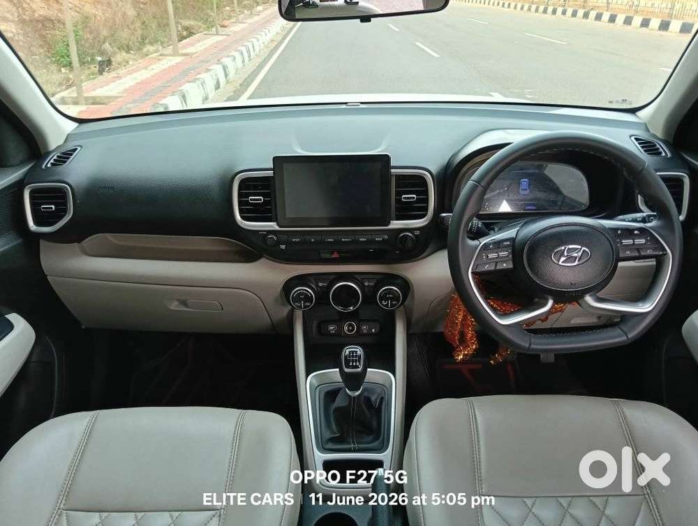 Hyundai Venue Sx Mt, 2023, Diesel