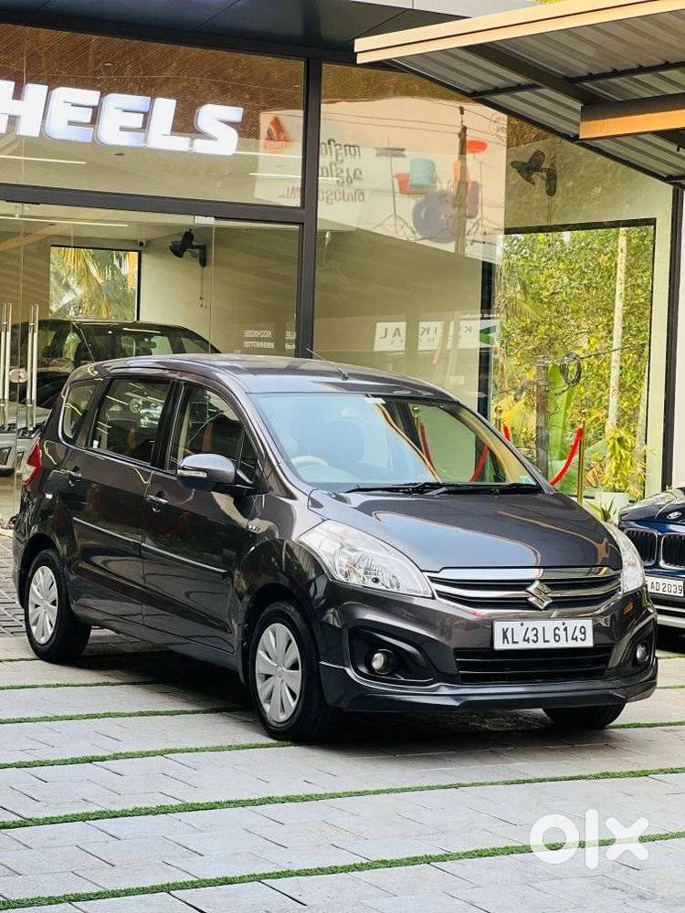 Maruti Suzuki Ertiga Vxi At Petrol, 2018, Petrol