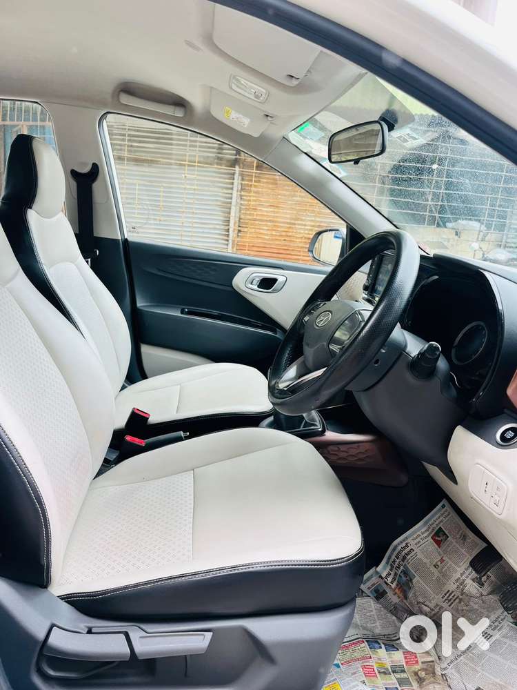 Hyundai Aura 1.2 Sx Cng, 2022, Cng & Hybrids