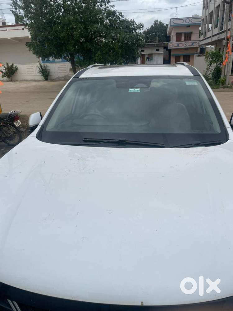 Mahindra Xuv700 2024 Diesel Ax7 Luxury Pack