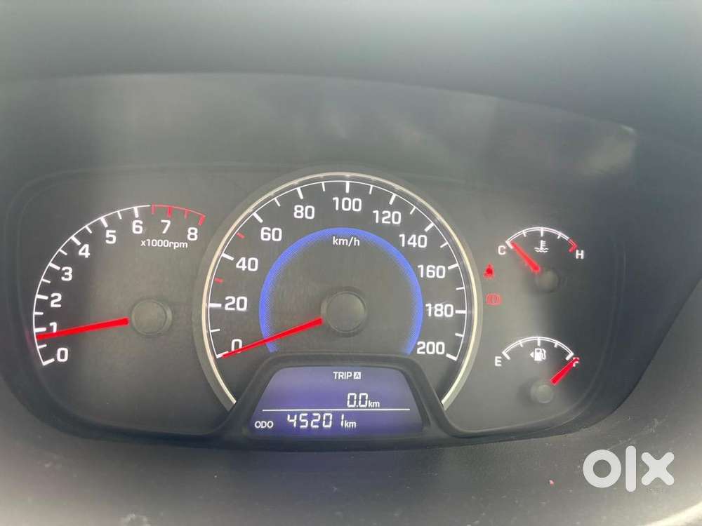 Hyundai Grand I10 2016 Petrol Well Maintained