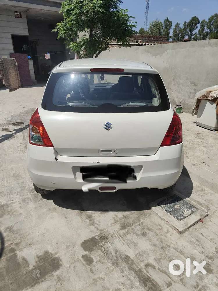 Maruti Suzuki Swift 2010 Petrol 91000 Km Driven