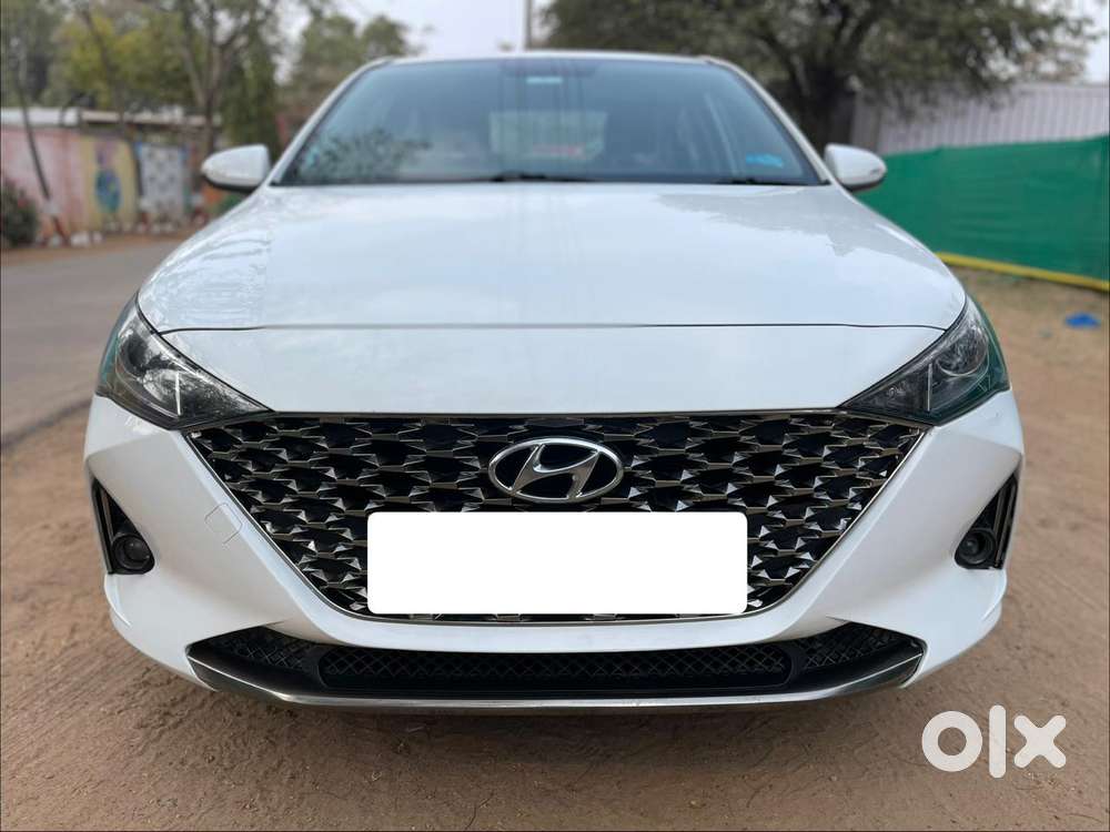 Hyundai Verna Sx Petrol At, 2022, Petrol
