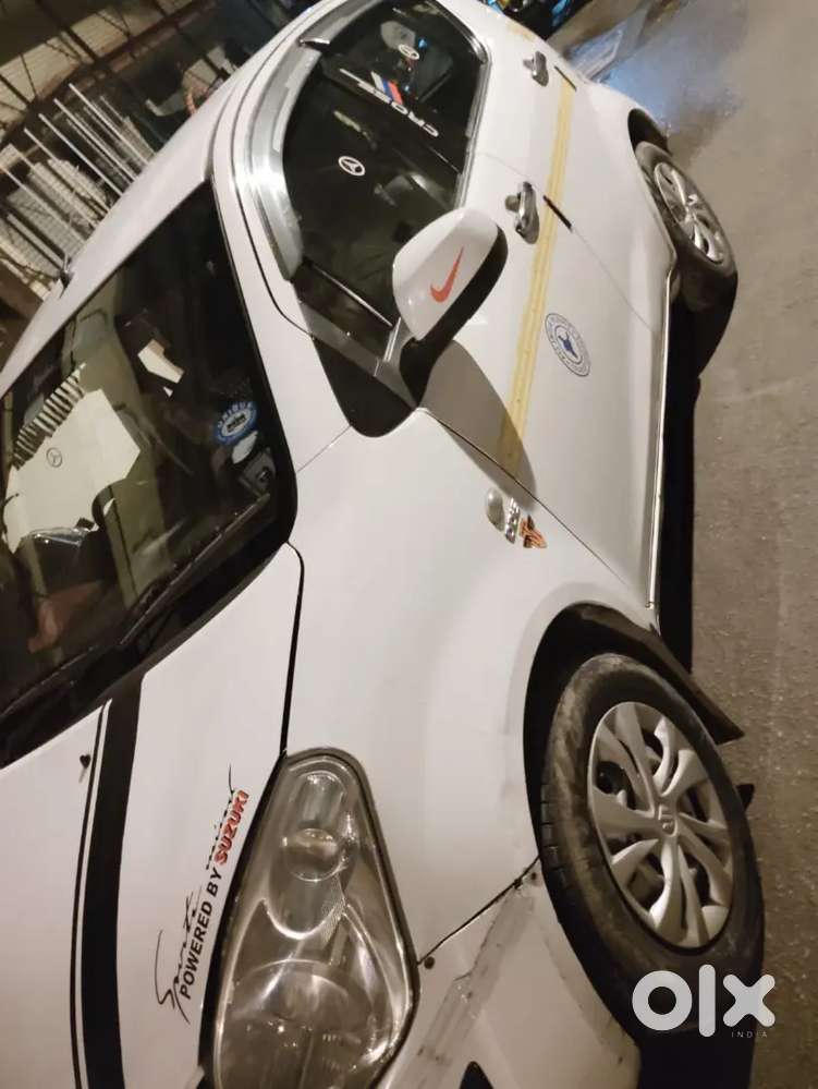 Suzuki Ritz