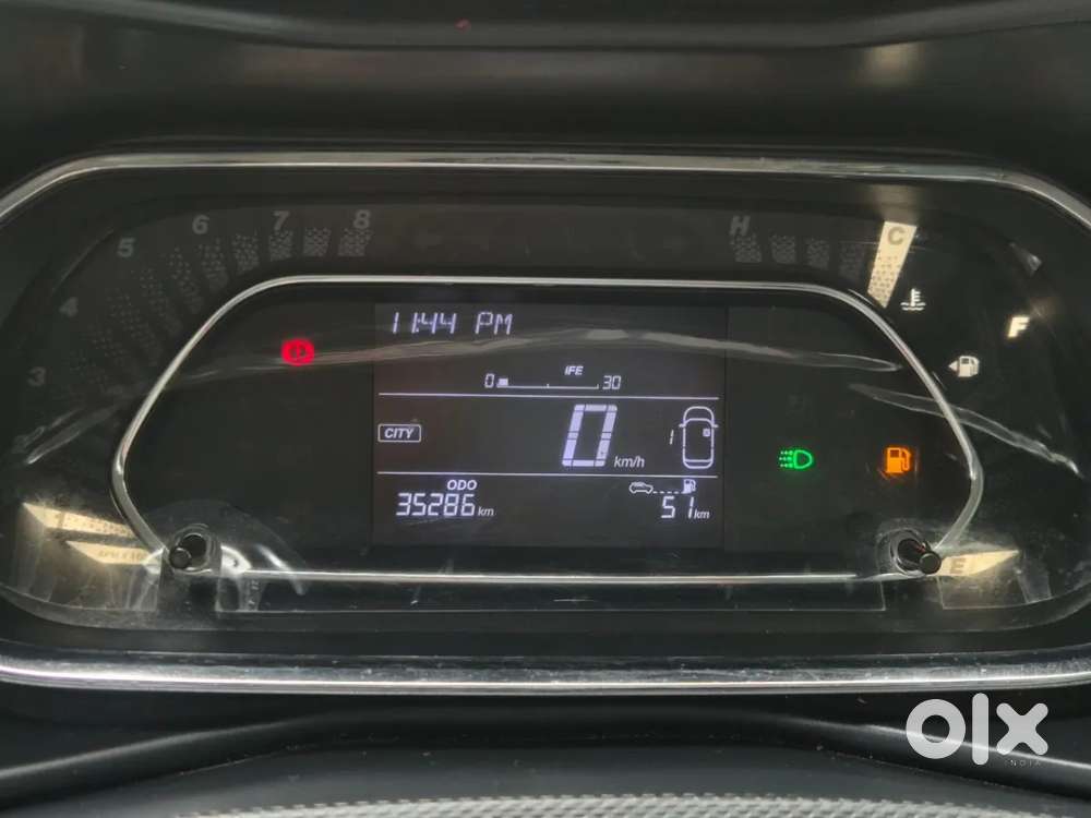 Tata Nexon Smart Plus1.2 Revotron Petrol 5 Mt, 2024, Petrol
