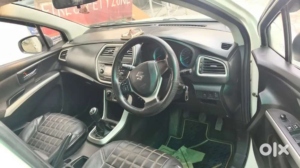 Maruti Suzuki S-cross 2017 Diesel Well Maintained