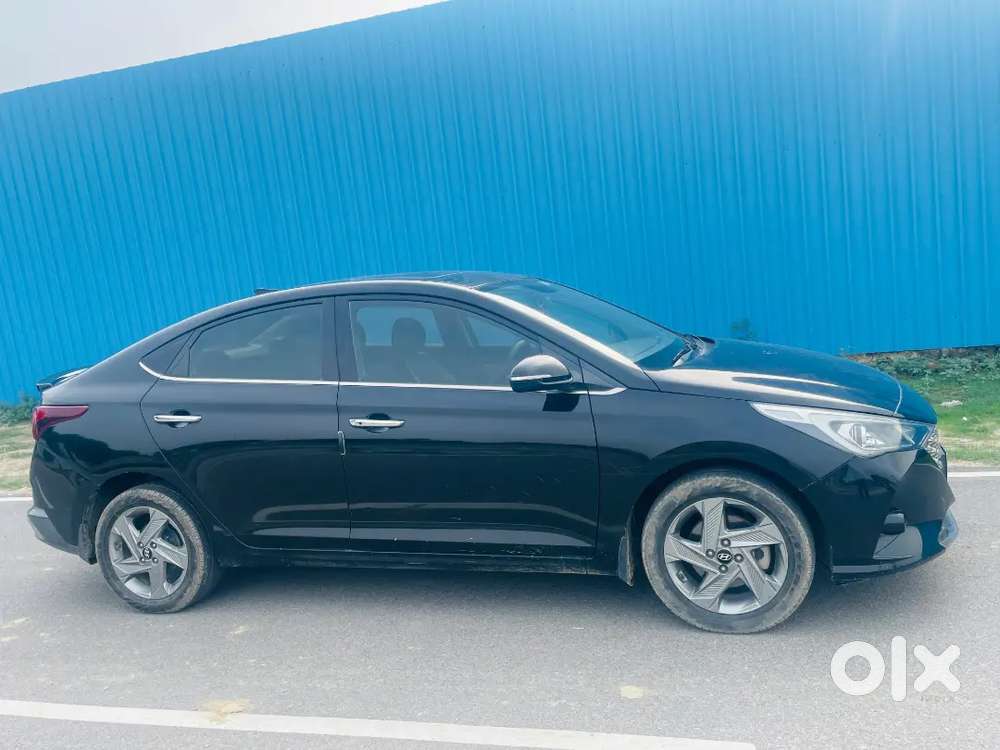Hyundai Verna Sunroof Diesel Sx Crdi Mt 2021