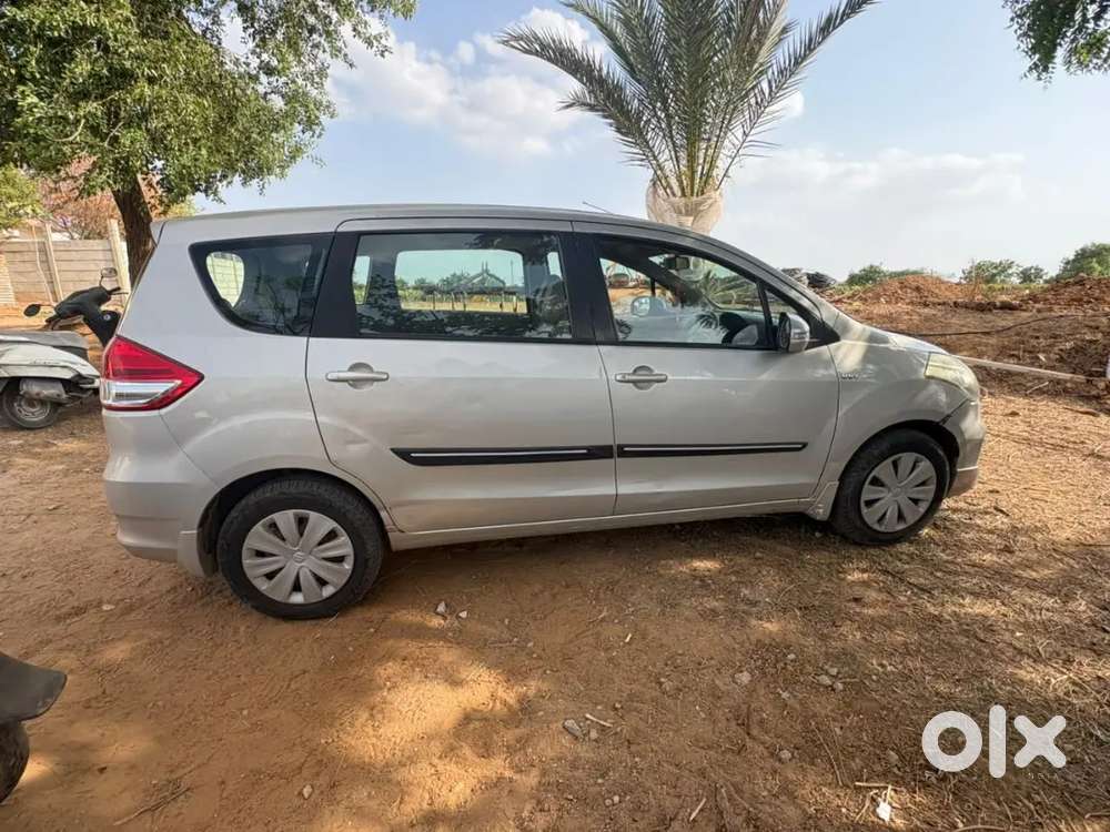 Maruti Suzuki Ertiga 2018 Variant Vxi