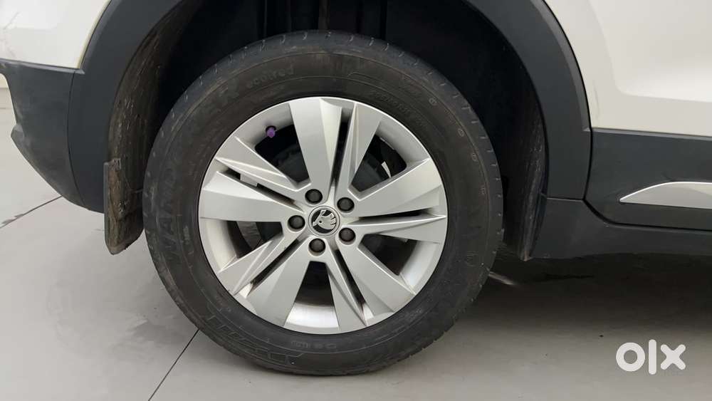 Skoda Kushaq 1.0 Tsi Ambition At, 2024, Petrol