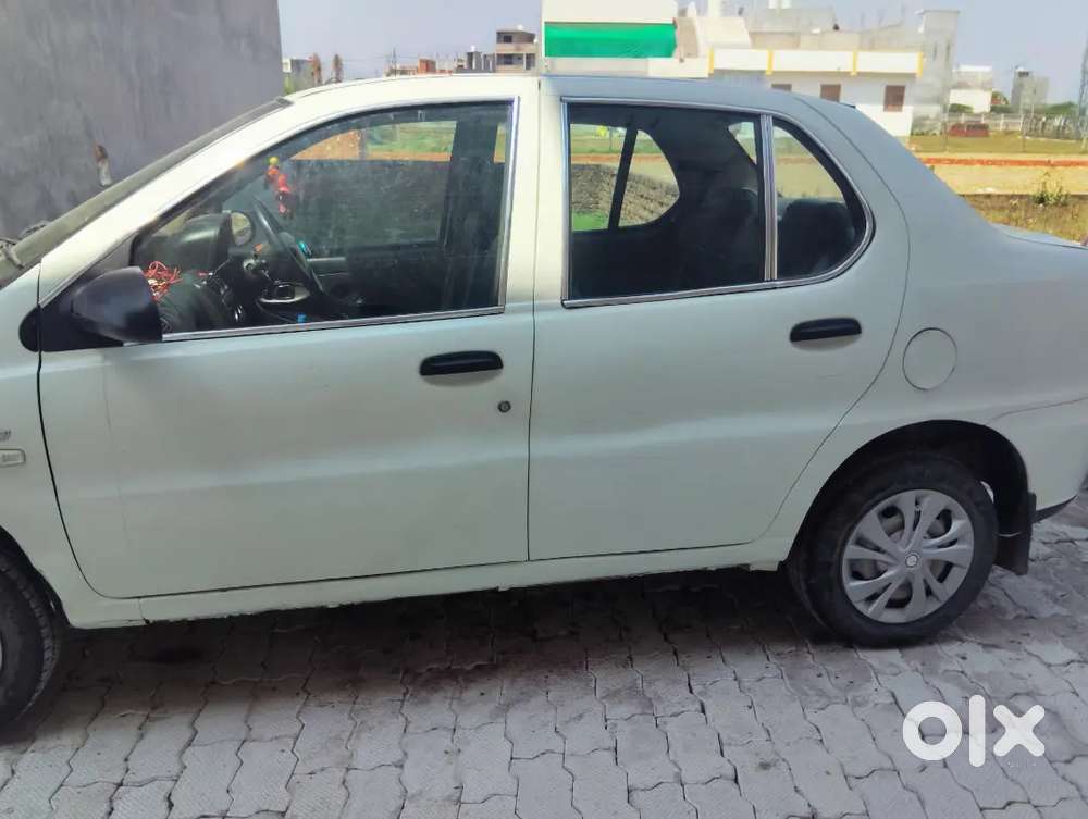 Tata Indigo Ecs 2017 Diesel 77763 Km Driven