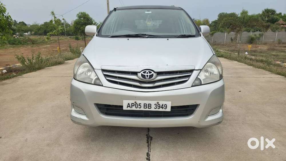 Toyota Innova 2.5 G (diesel) 8 Seater, 2007, Diesel