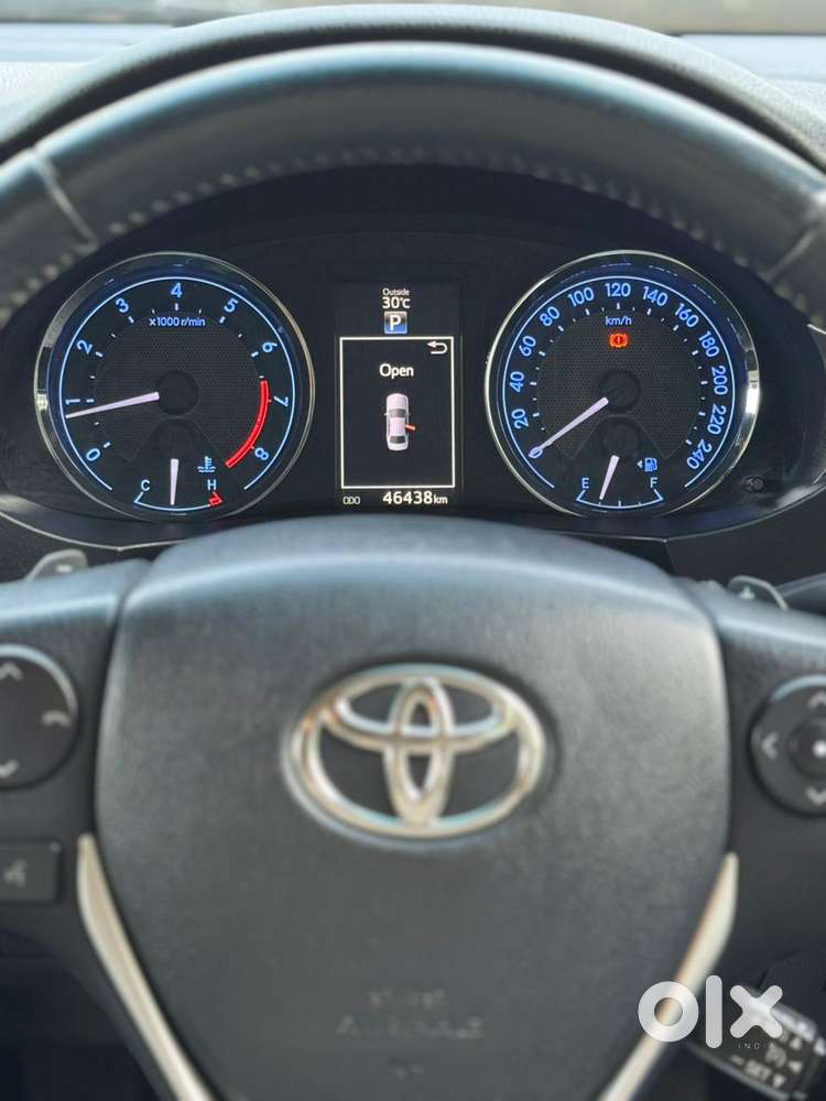 Toyota Corolla Altis 2013-2017 Vl At, 2016, Petrol