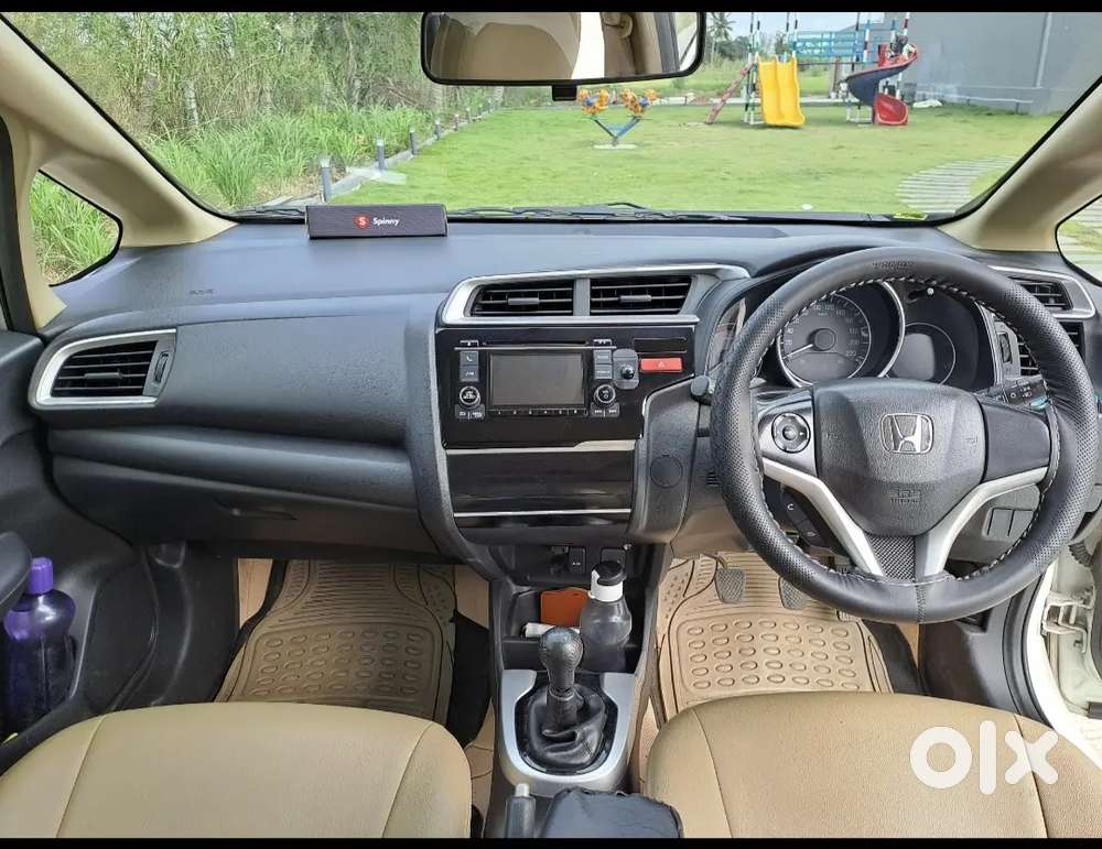 Doctor Driven Honda Jazz Diesel Showroom Track