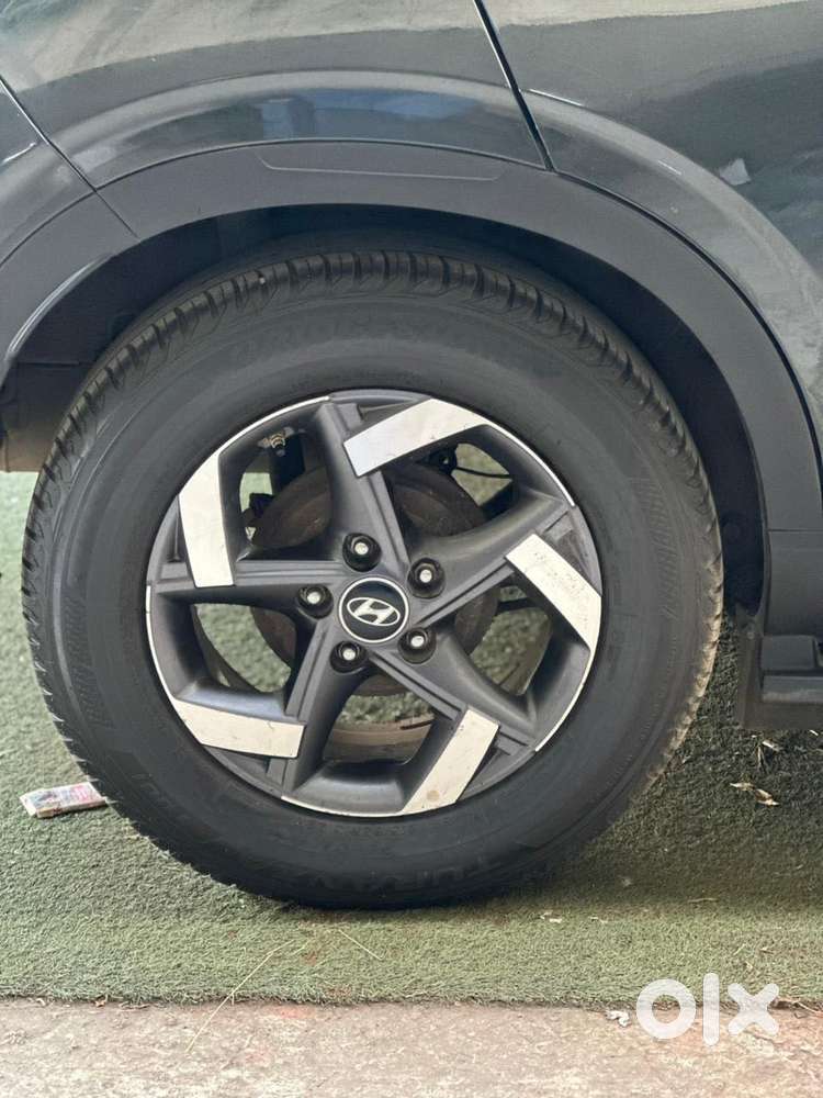 Hyundai Venue Sx+ At, 2021, Petrol